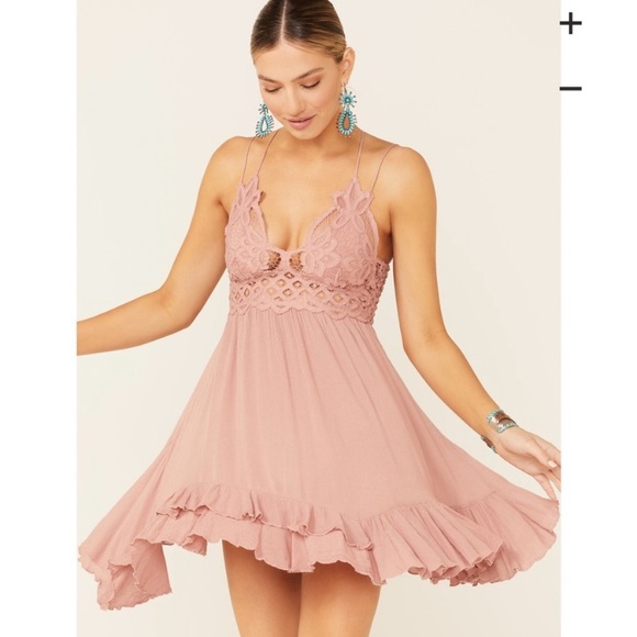 Free People One Adella Slip Pink Rose NWT - Picture 2 of 9